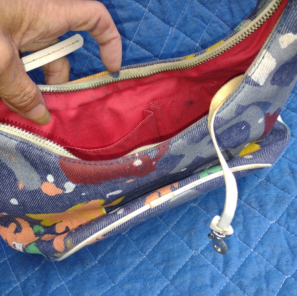 Vintage Dooney & Bourke canvas painted handbag - Picture 16 of 16
